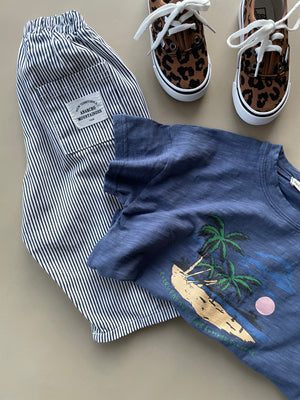 Open image in slideshow, Island Tee
