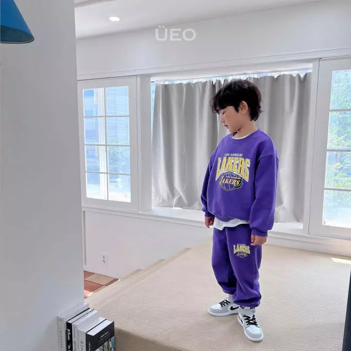 Lakers Sweatpants mini kiosk